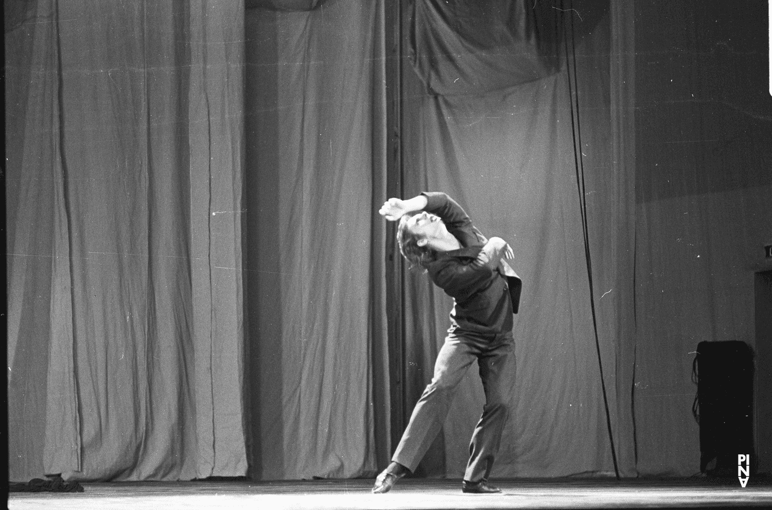 Ed Kortlandt in „Adagio – Fünf Lieder von Gustav Mahler“ von Pina Bausch