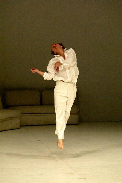 Dominique Mercy in “Água” by Pina Bausch with Tanztheater Wuppertal at Théâtre de la Ville Paris (France), June 17, 2002