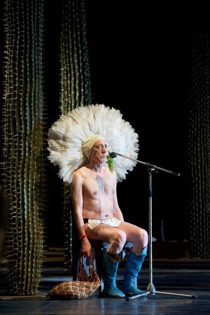 Jean Laurent Sasportes dans « Ahnen » de Pina Bausch avec Tanztheater Wuppertal à l'Opernhaus Wuppertal (Allemagne), 9 mai 2014