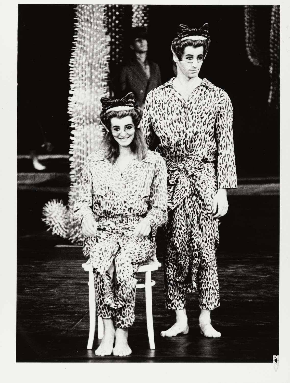 Héléna Pikon and Urs Kaufmann in “Ahnen” by Pina Bausch