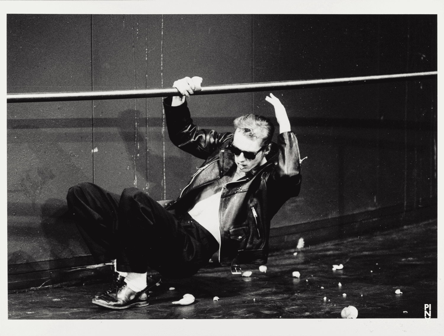 Mark Sieczkarek in „Ahnen“ von Pina Bausch
