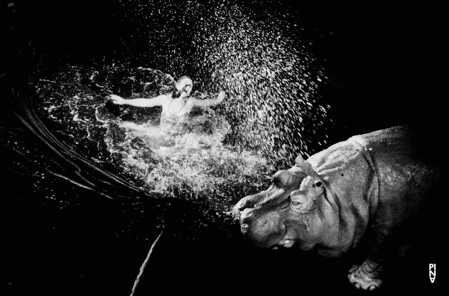 Josephine Ann Endicott dans « Arien » de Pina Bausch