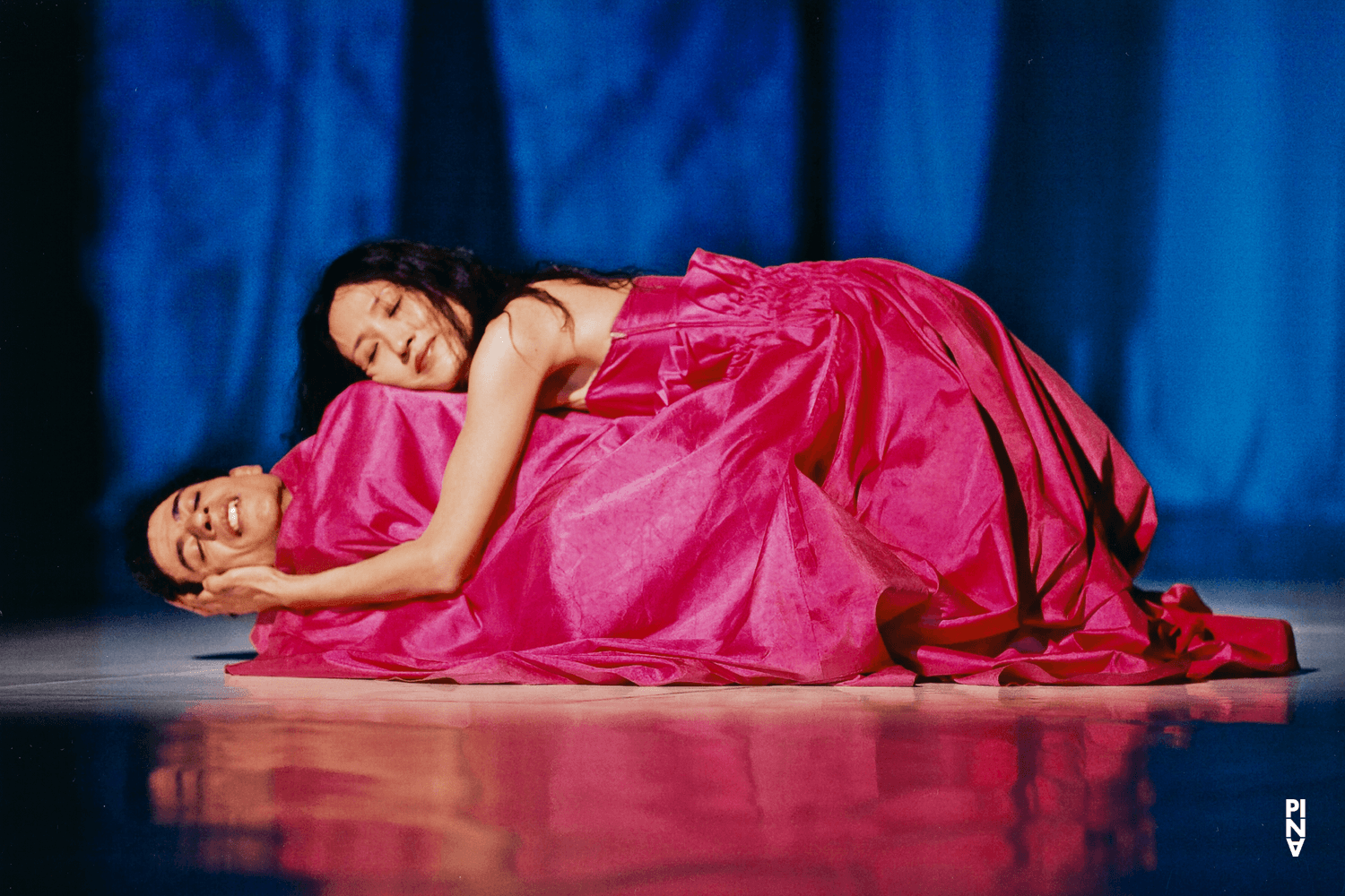 Nayoung Kim and Fernando Suels Mendoza in “Bamboo Blues” by Pina Bausch, season 2006/07