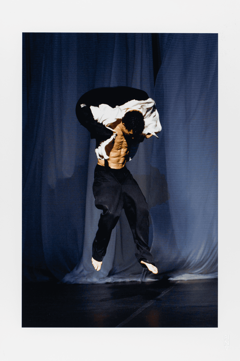 Fernando Suels Mendoza in “Bamboo Blues” by Pina Bausch, season 2006/07