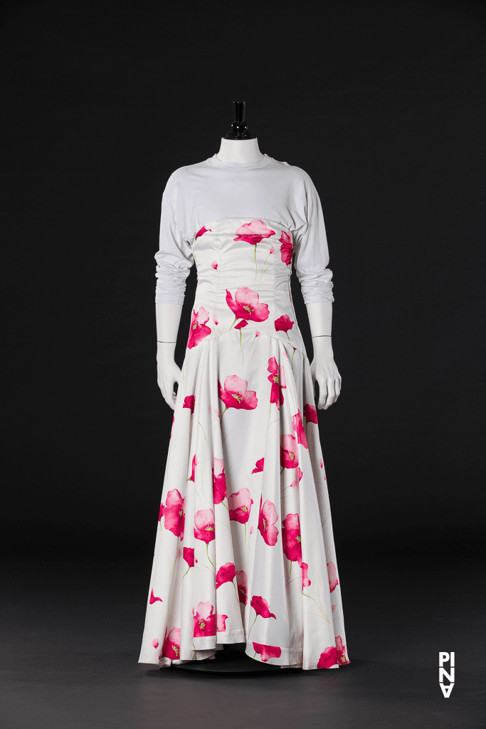 Long dress worn in “Bamboo Blues” by Pina Bausch