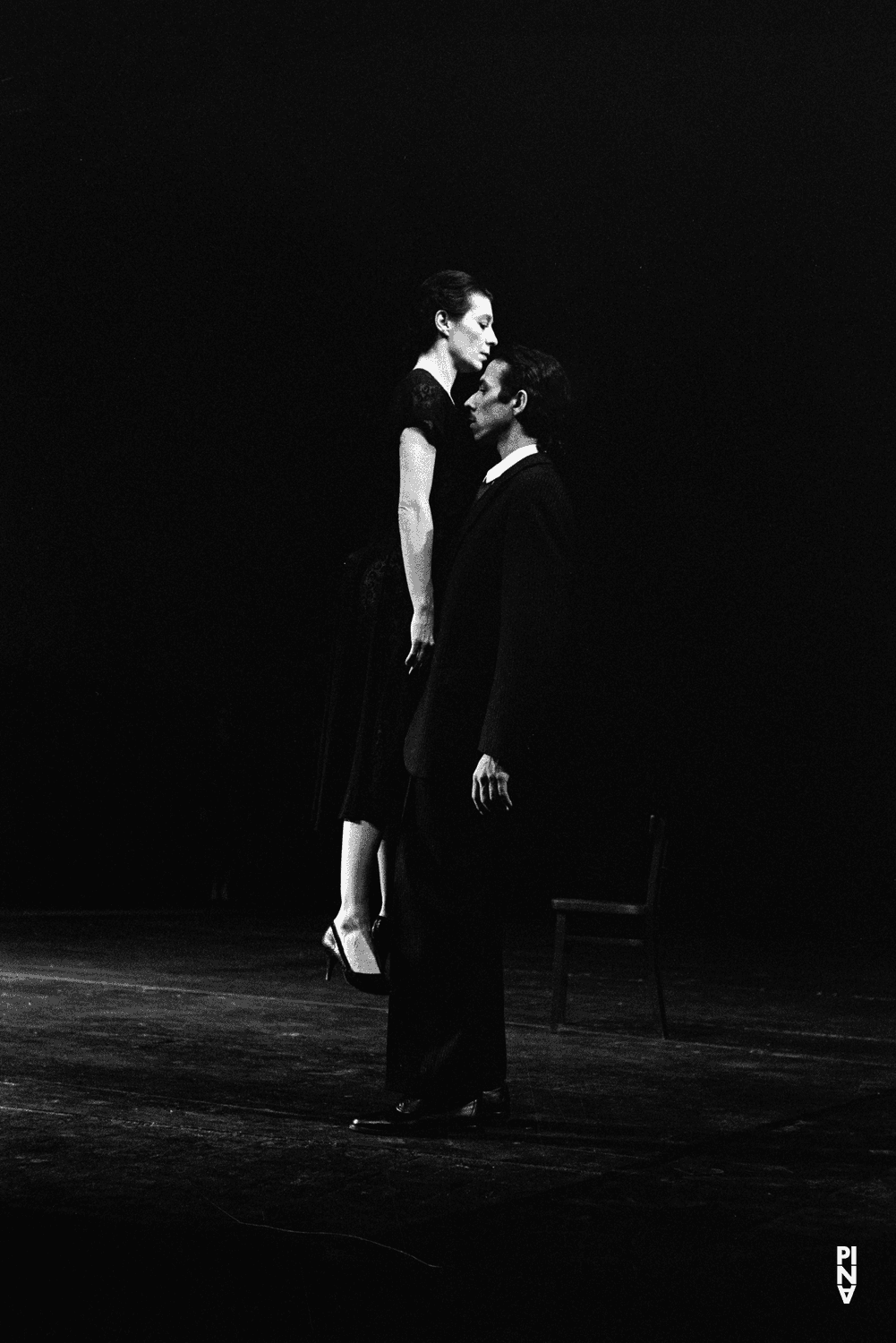 Geraldo Si Loureiro et Anne Marie Benati dans « Bandonéon » de Pina Bausch