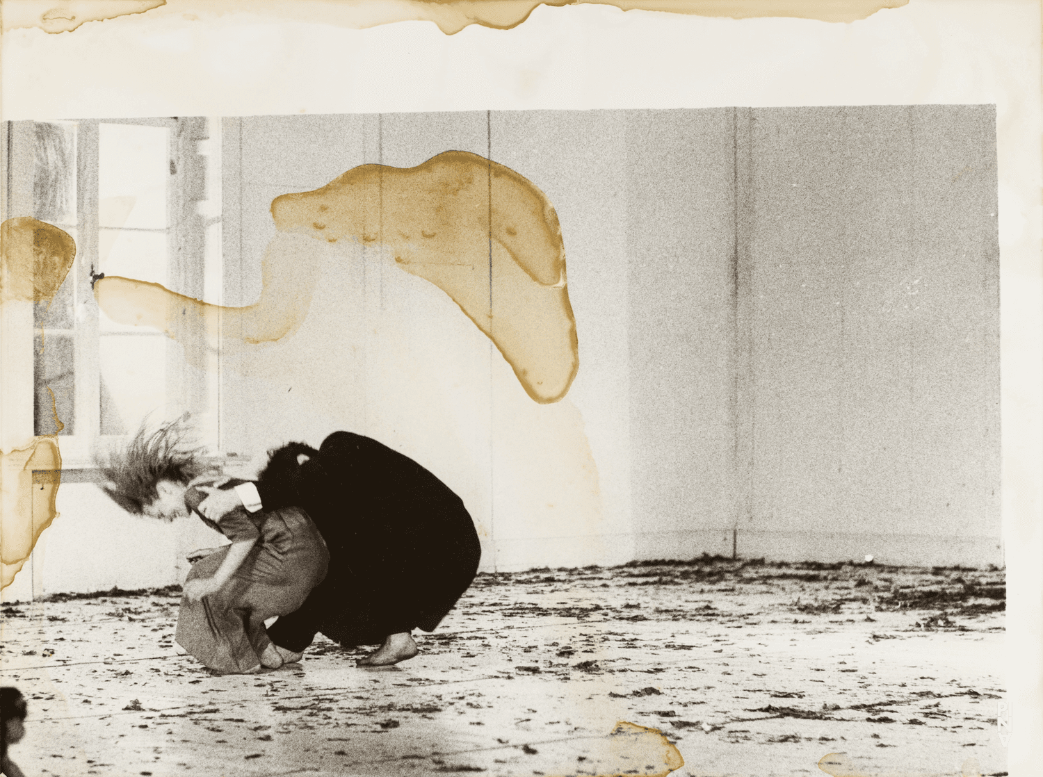 Marlis Alt and Jan Minařík in “Bluebeard. While Listening to a Tape Recording of Béla Bartók's Opera "Duke Bluebeard's Castle"” by Pina Bausch