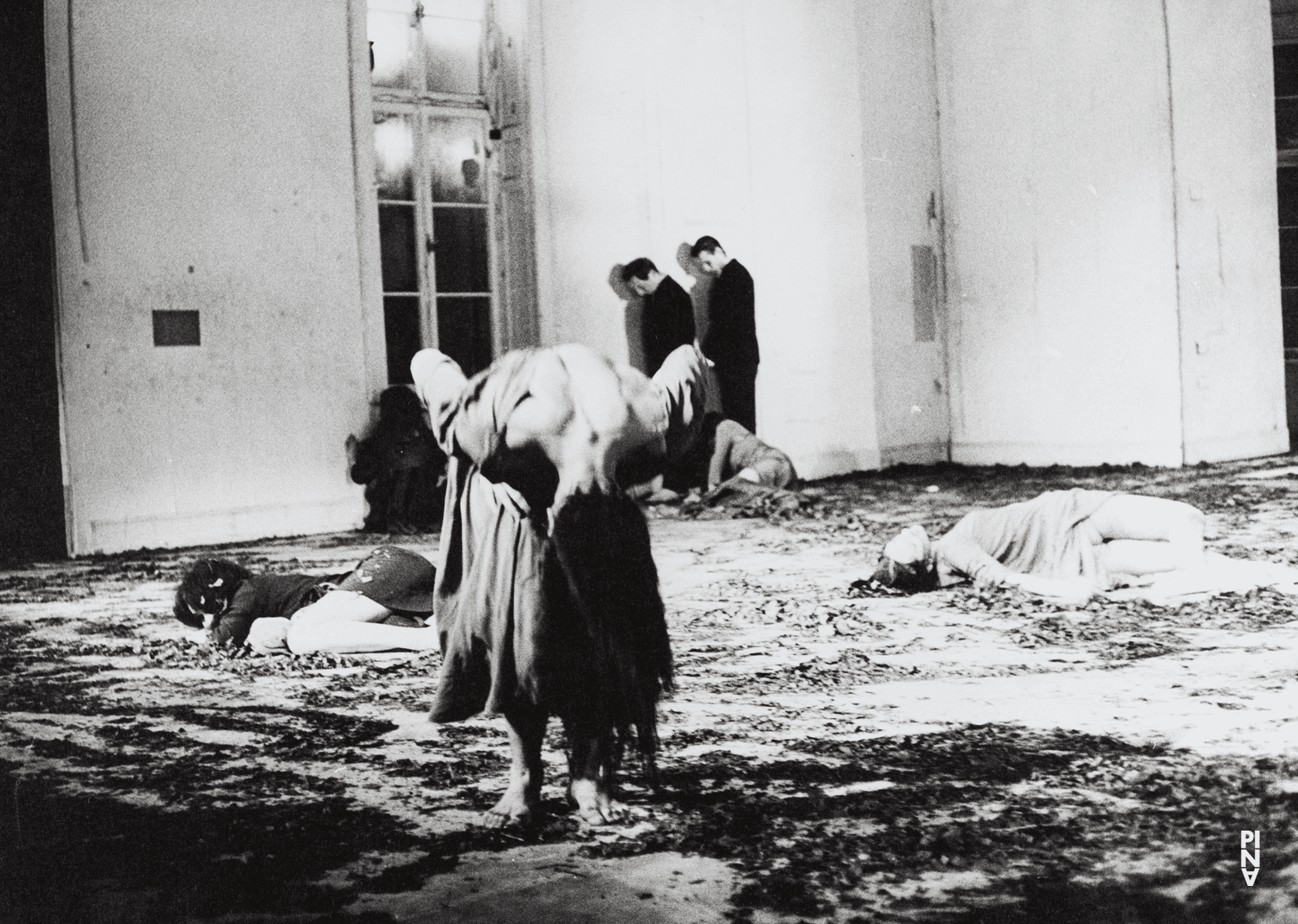 Beatrice Libonati, Heide Tegeder and Hans Dieter Knebel in “Bluebeard. While Listening to a Tape Recording of Béla Bartók's Opera "Duke Bluebeard's Castle"” by Pina Bausch