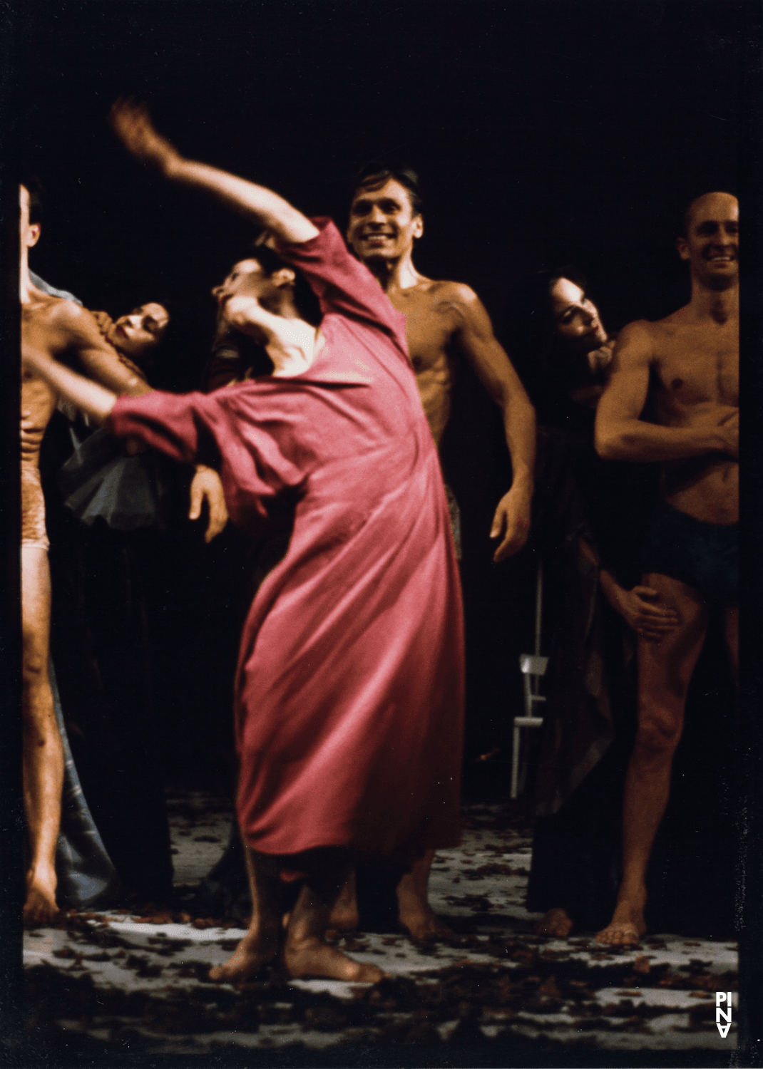 „Blaubart.  Beim Anhören einer Tonbandaufnahme von Béla Bartóks Oper »Herzog Blaubarts Burg«“ von Pina Bausch