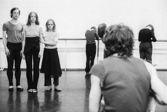 Ed Kortlandt, Tjitske Broersma and Marlis Alt in “Bluebeard. While Listening to a Tape Recording of Béla Bartók's Opera "Duke Bluebeard's Castle"” by Pina Bausch, season 1976/77