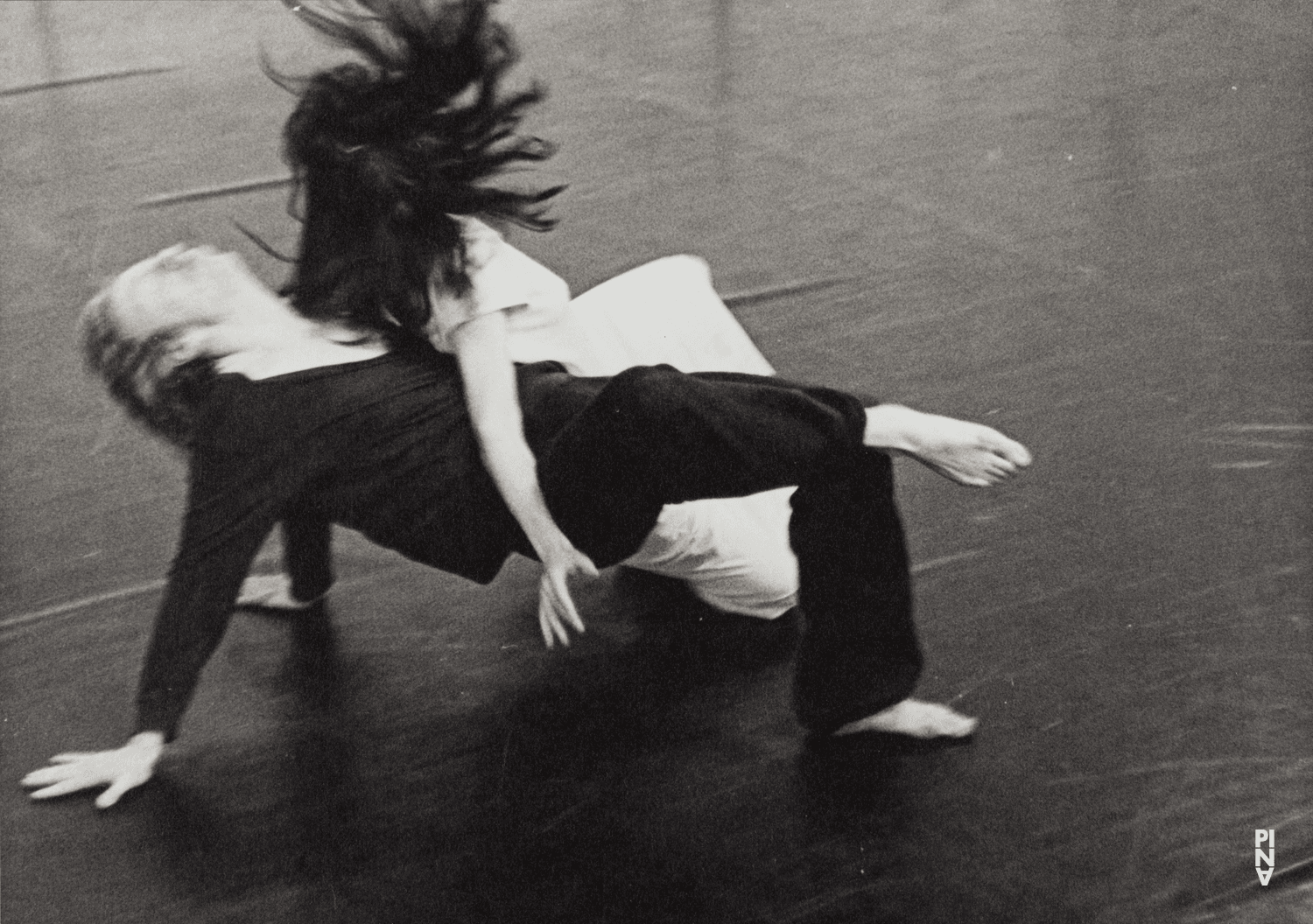 Dominique Mercy und Malou Airaudo in „Café Müller“ von Pina Bausch