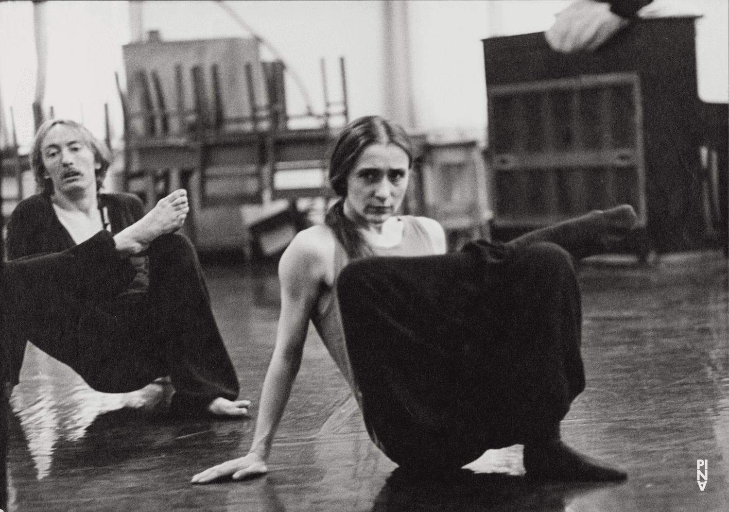 Pina Bausch und Dominique Mercy in „Café Müller“ von Pina Bausch