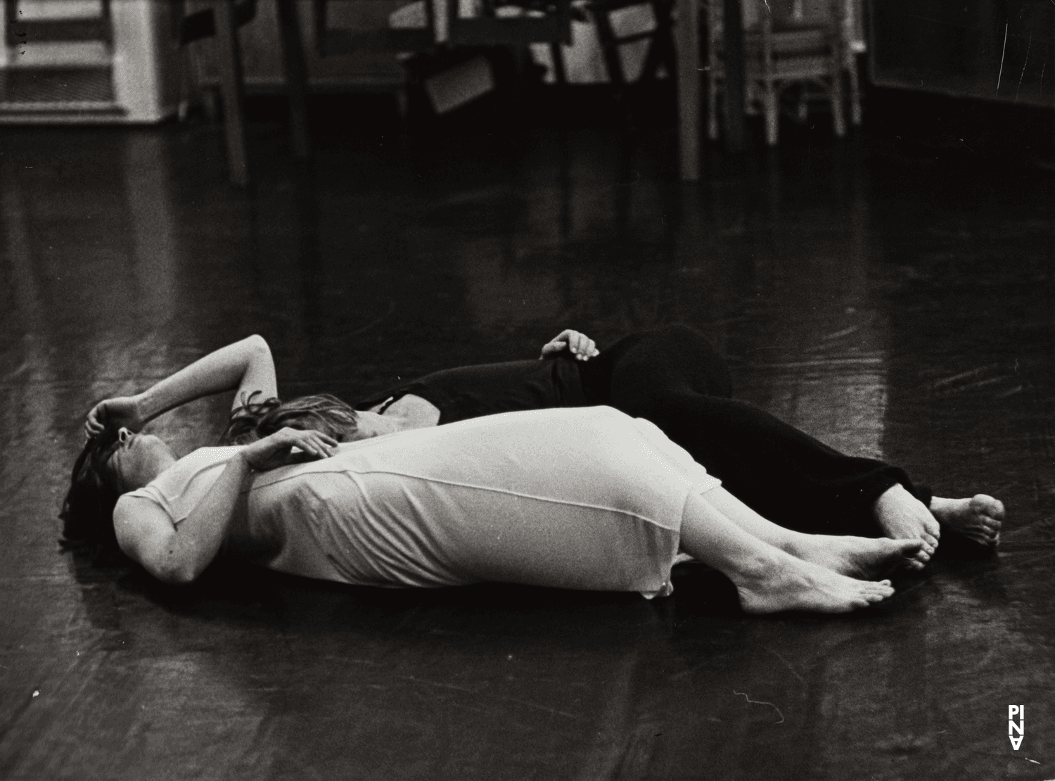 Malou Airaudo et Dominique Mercy dans « Café Müller » de Pina Bausch