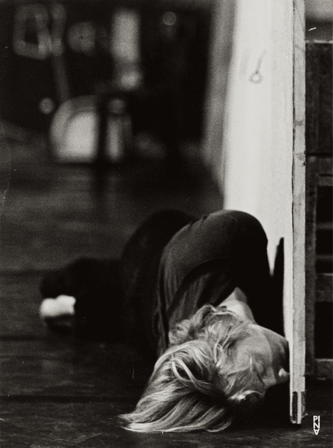 Dominique Mercy in „Café Müller“ von Pina Bausch