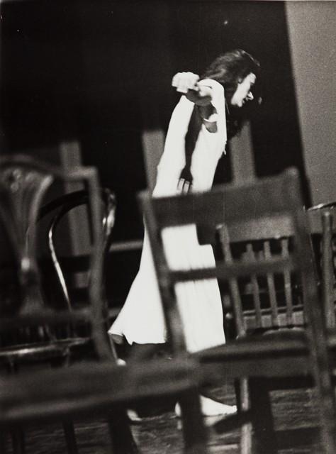 Malou Airaudo in „Café Müller“ von Pina Bausch