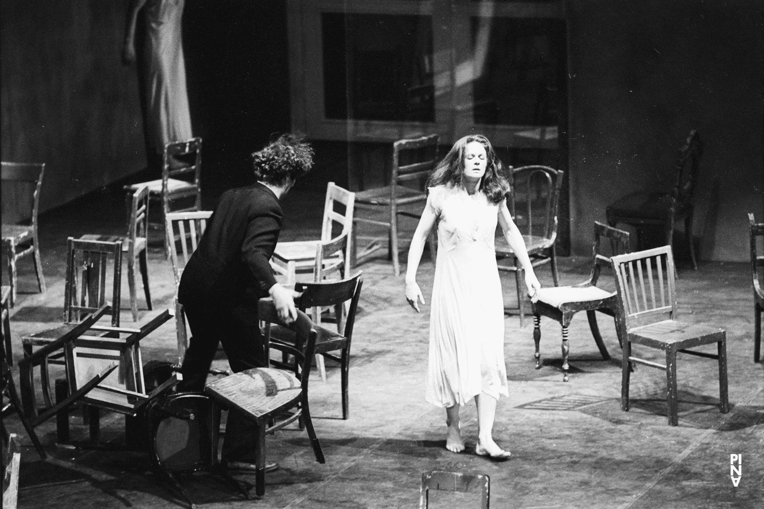 Rolf Borzik, Pina Bausch et Malou Airaudo dans « Café Müller » de Pina Bausch