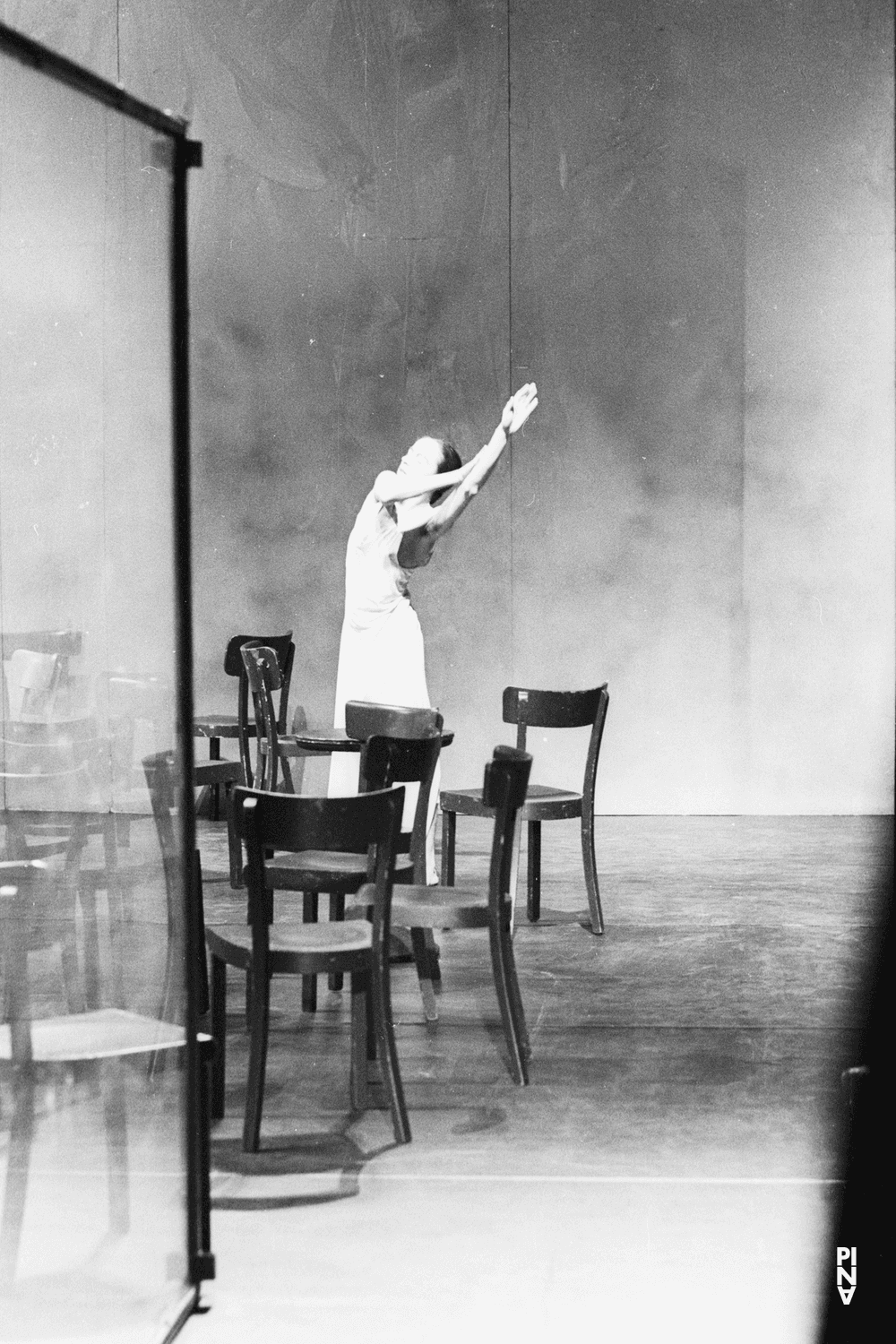 Anne Martin in „Café Müller“ von Pina Bausch
