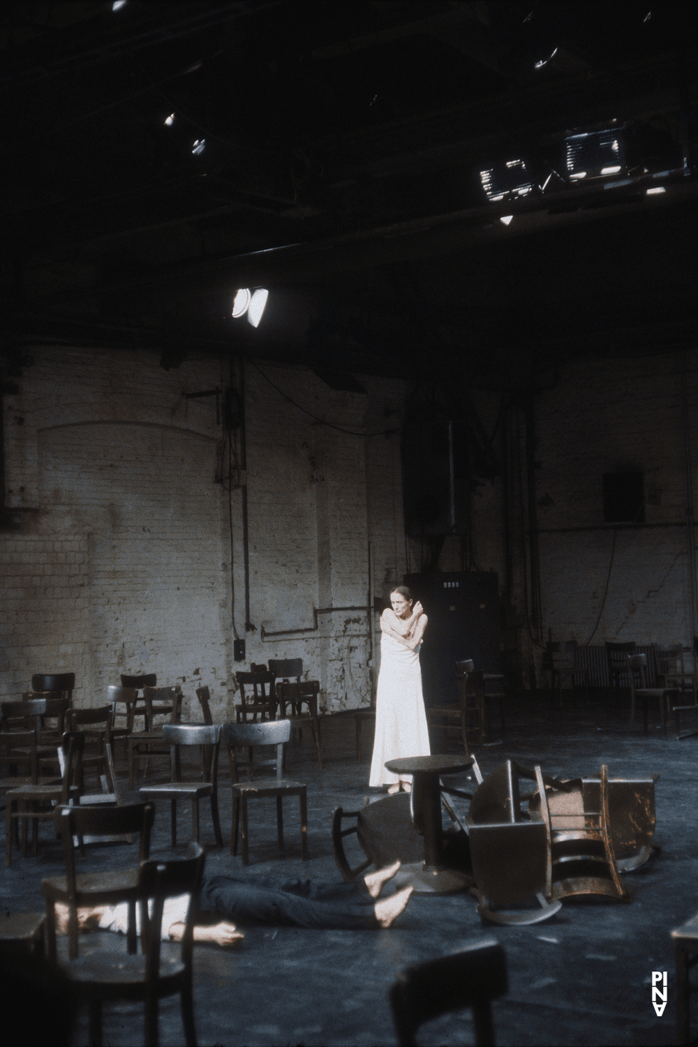 Dominique Mercy and Pina Bausch in “Café Müller” by Pina Bausch at Kampnagelfabrik Hamburg, season 1984/85