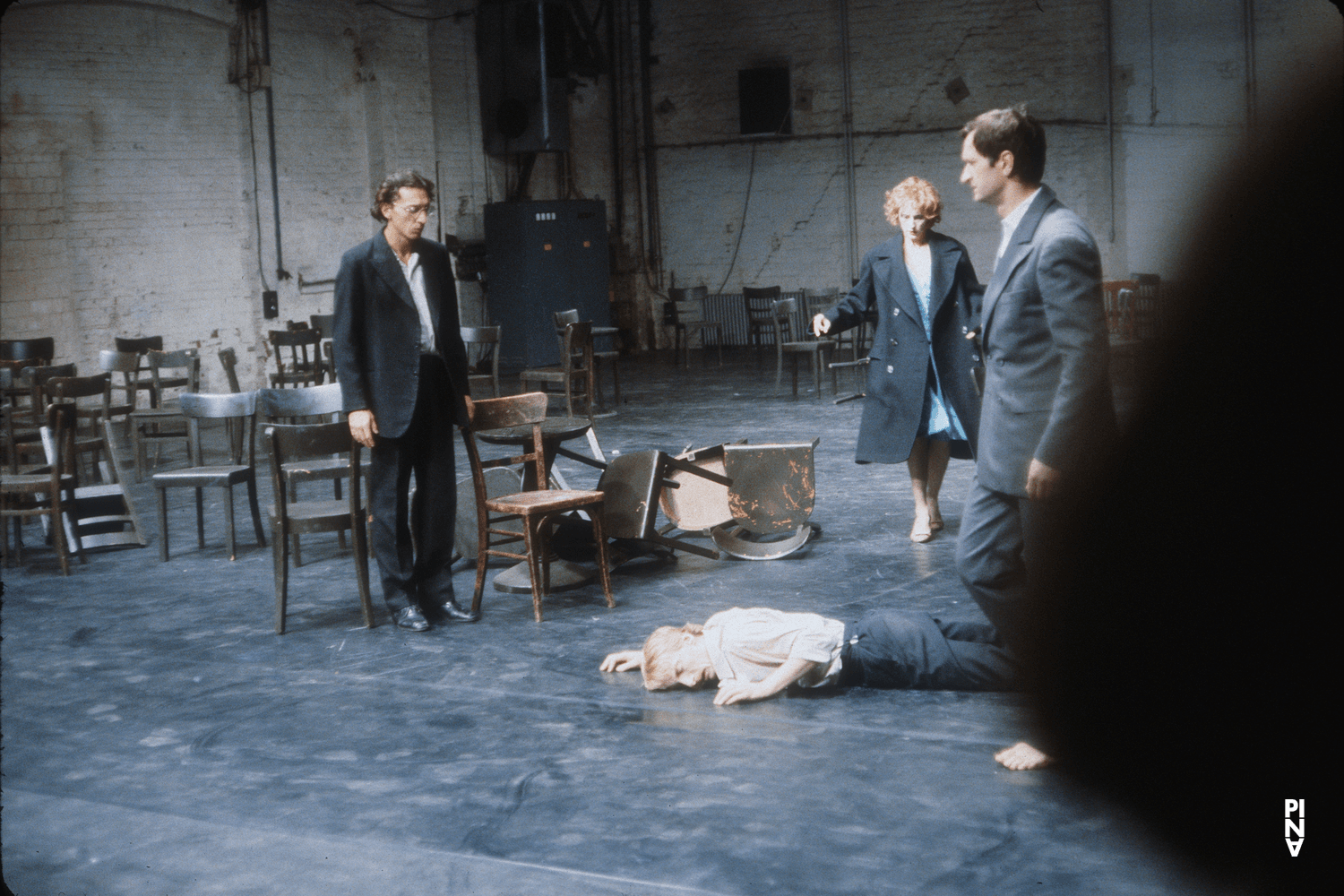 « Café Müller » de Pina Bausch à Kampnagelfabrik Hamburg, saison 1984/85