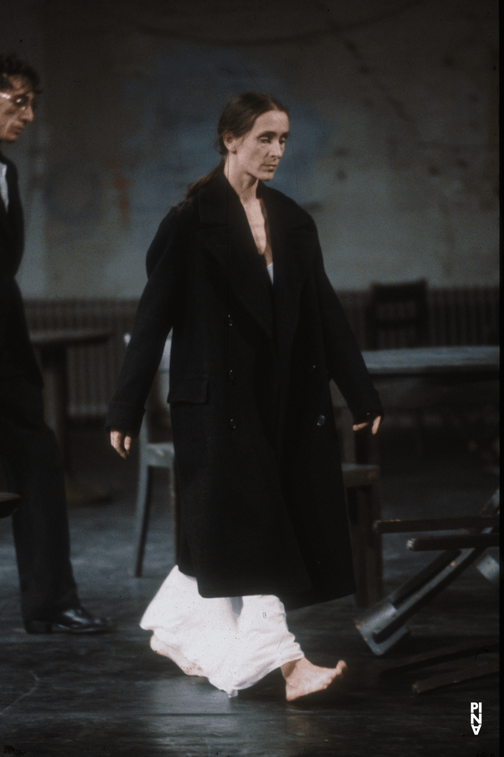 Pina Bausch and Jean Laurent Sasportes in “Café Müller” by Pina Bausch at Kampnagelfabrik Hamburg, season 1984/85