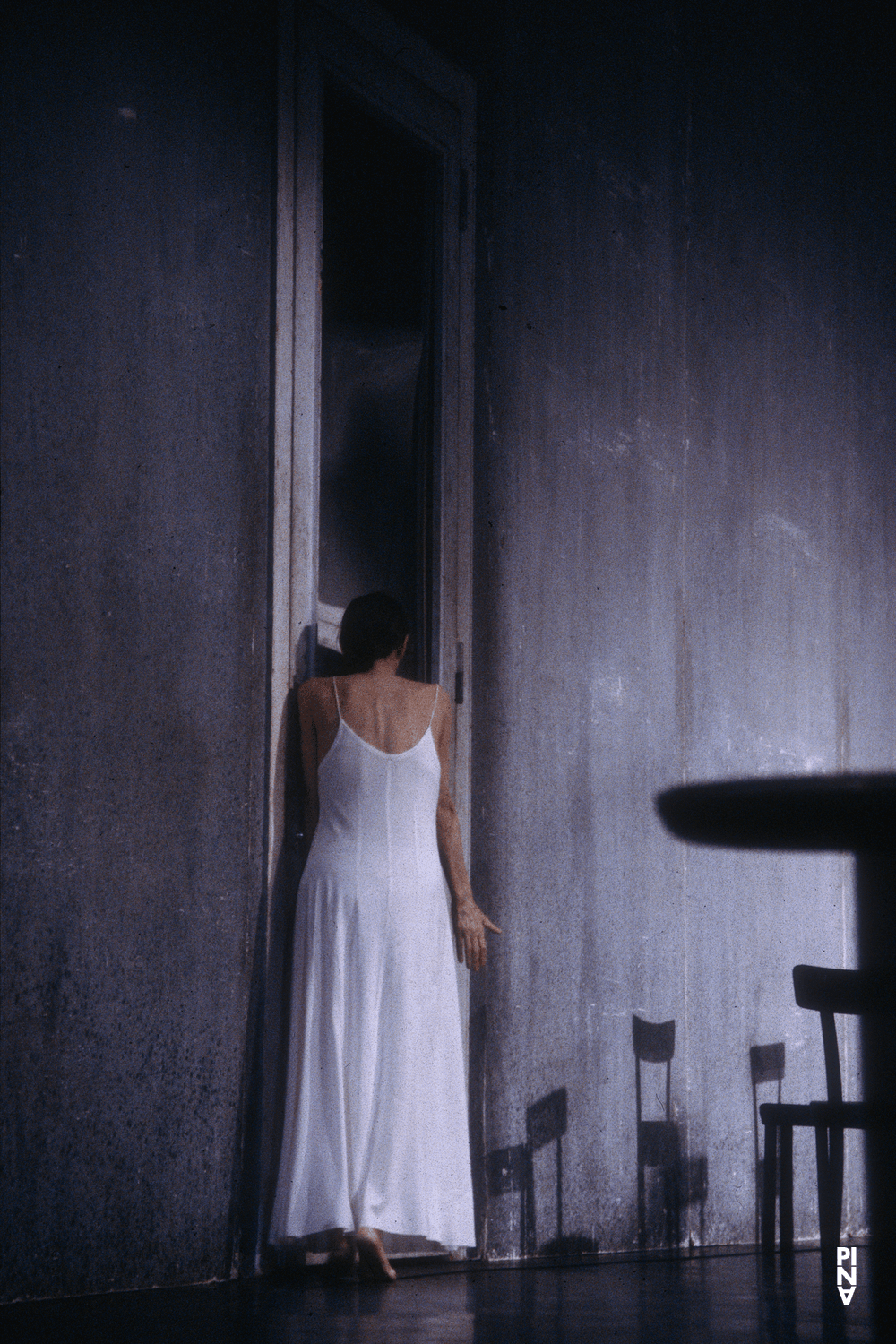 Pina Bausch dans « Café Müller » de Pina Bausch