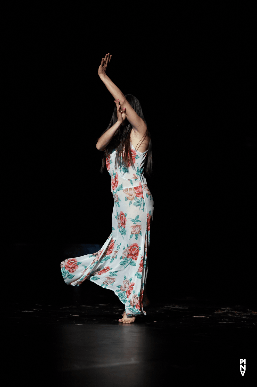Silvia Farias Heredia dans « Danzón » de Pina Bausch avec Tanztheater Wuppertal au Schauspielhaus Wuppertal (Allemagne), 10 octobre 2007