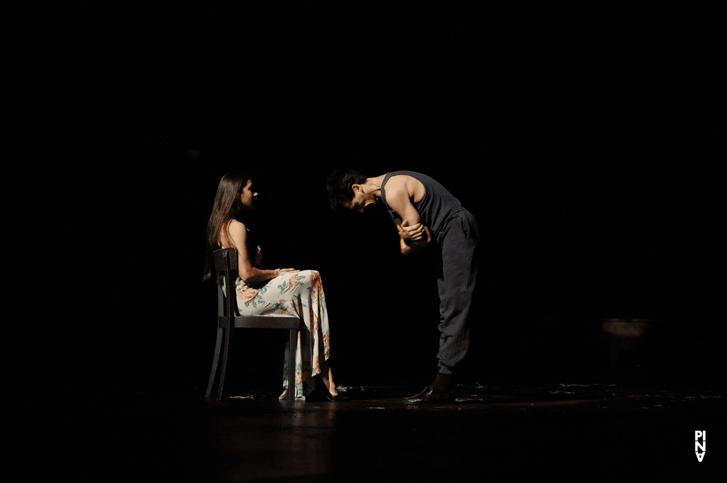 Daphnis Kokkinos et Silvia Farias Heredia dans « Danzón » de Pina Bausch avec Tanztheater Wuppertal au Schauspielhaus Wuppertal (Allemagne), 10 octobre 2007