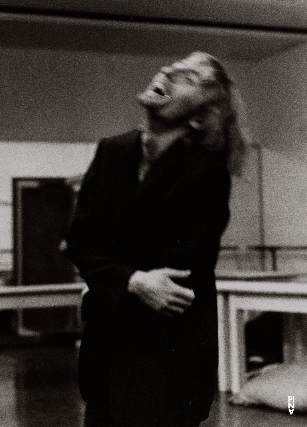 Dominique Mercy dans « Ich bring dich um die Ecke… » de Pina Bausch