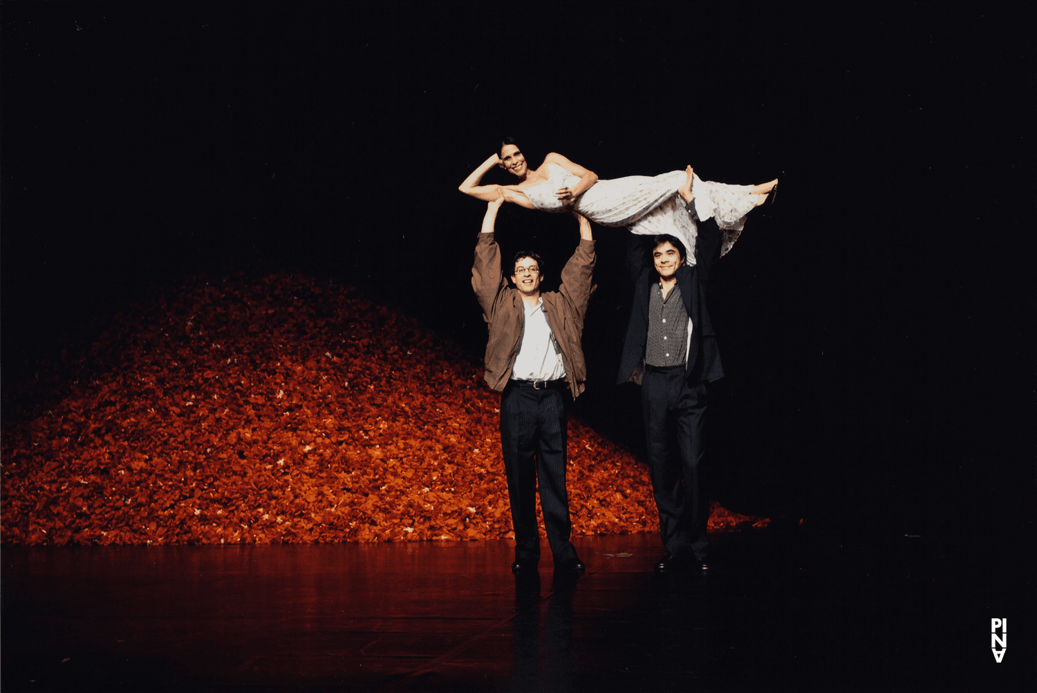 Kenji Takagi, Fernando Suels Mendoza and Ruth Amarante in “Der Fensterputzer (The Window Washer)” by Pina Bausch, Nov. 8, 2006