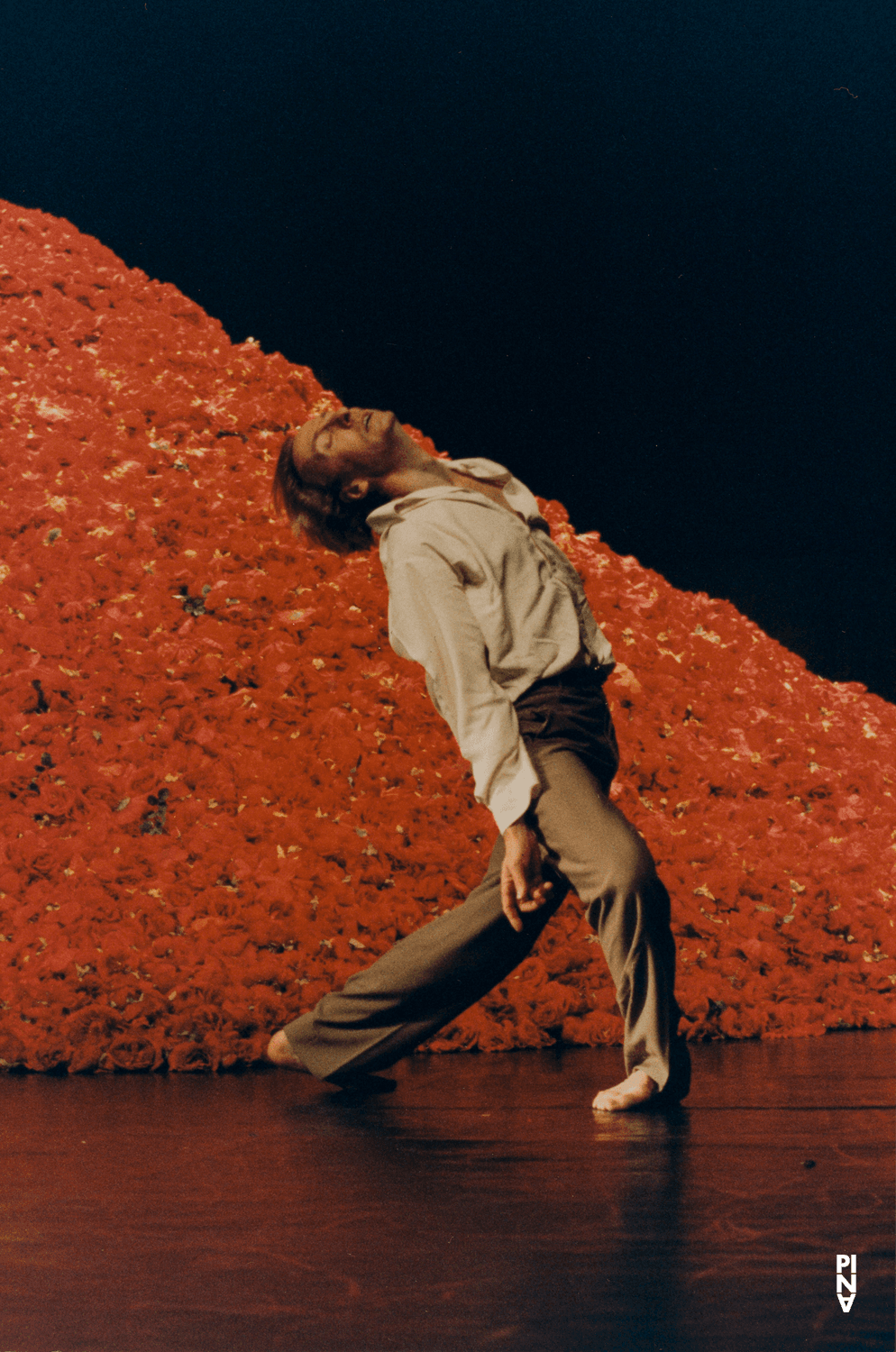 Dominique Mercy in „Der Fensterputzer“ von Pina Bausch