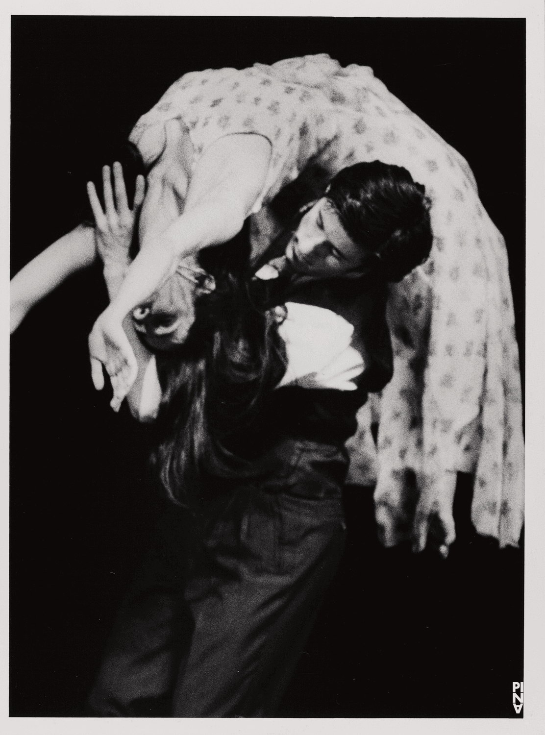 Jean-Guillaume Weis et Ruth Amarante dans « Der Fensterputzer (Le laveur de vitres) » de Pina Bausch