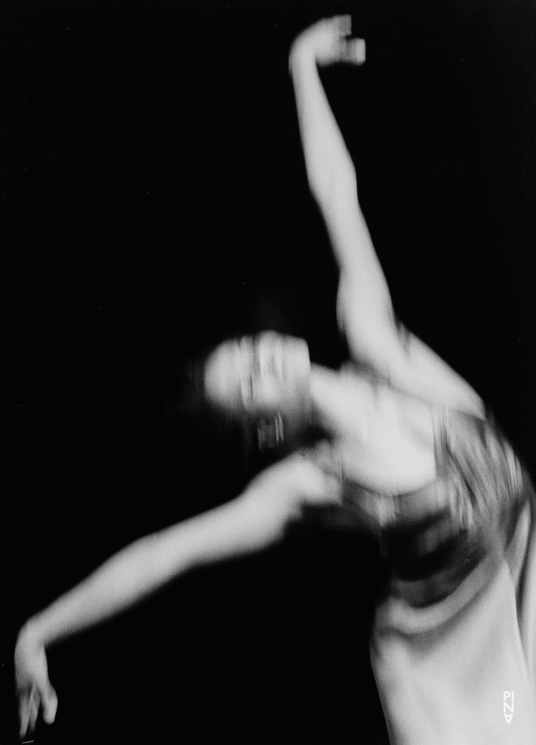 Regina Advento dans « Der Fensterputzer (Le laveur de vitres) » de Pina Bausch