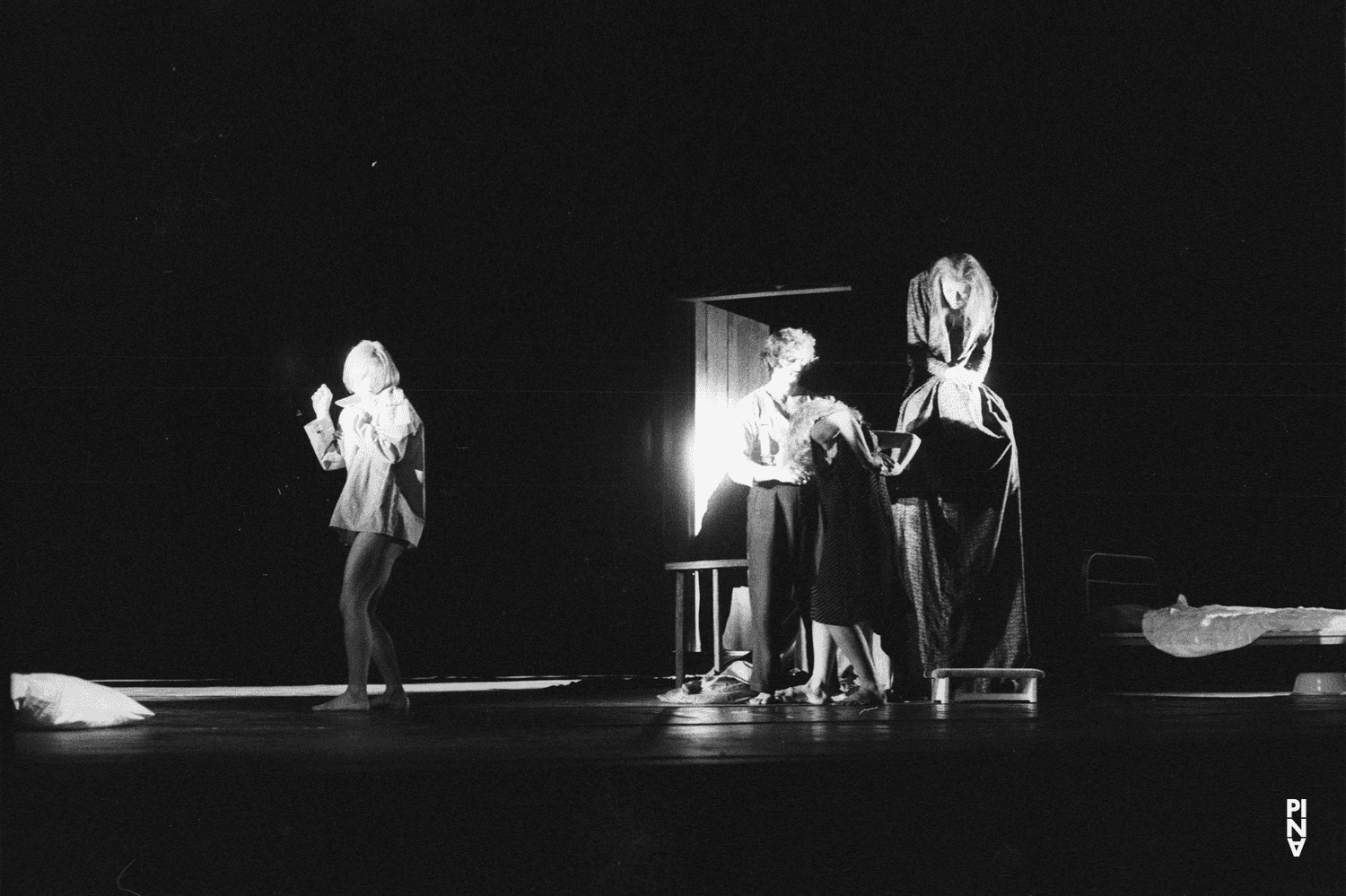 Photo: Rolf Borzik © Pina Bausch Foundation