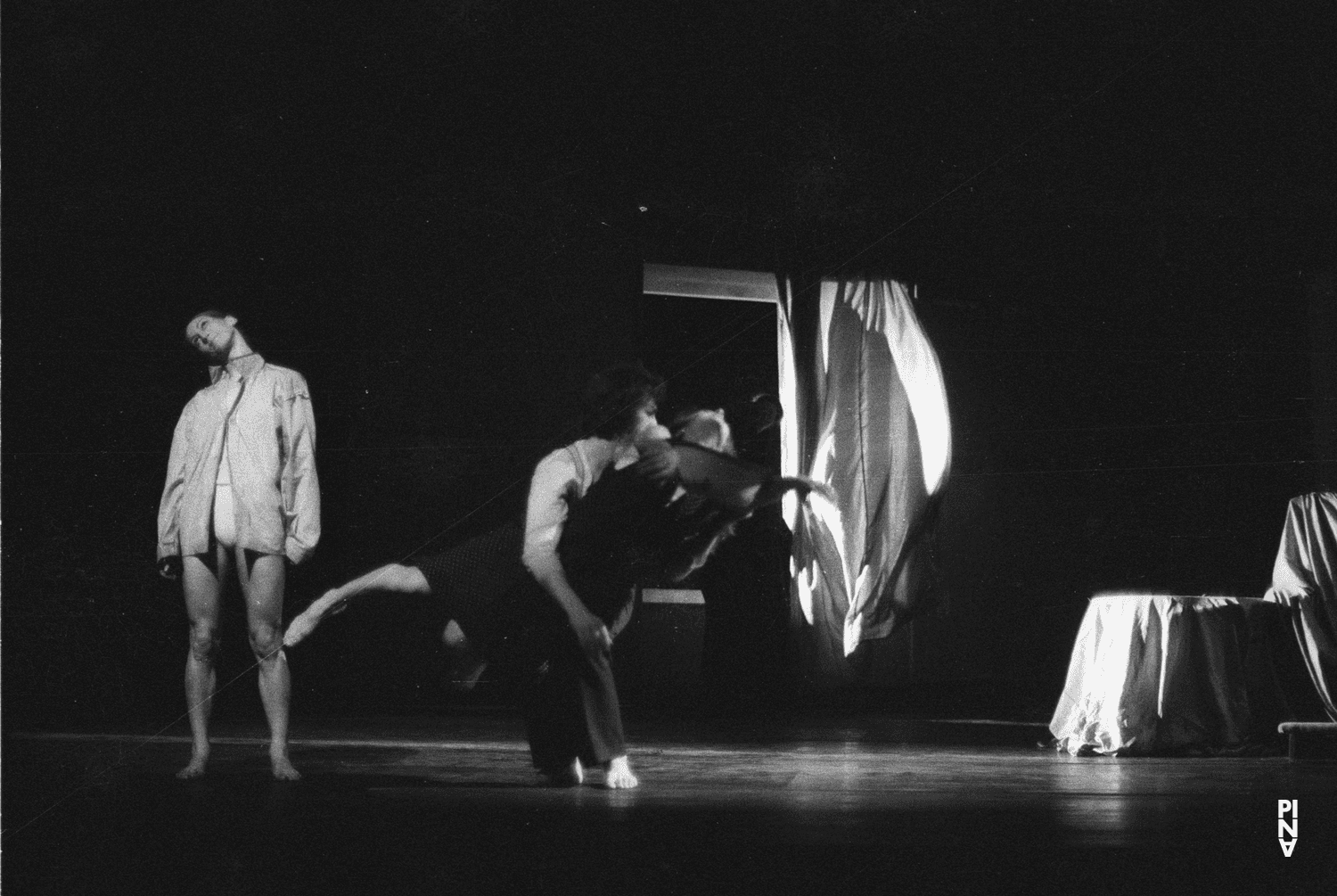 Jan Minařík, Malou Airaudo und Hiltrud Blanck in „Fritz“ von Pina Bausch im Opernhaus Wuppertal