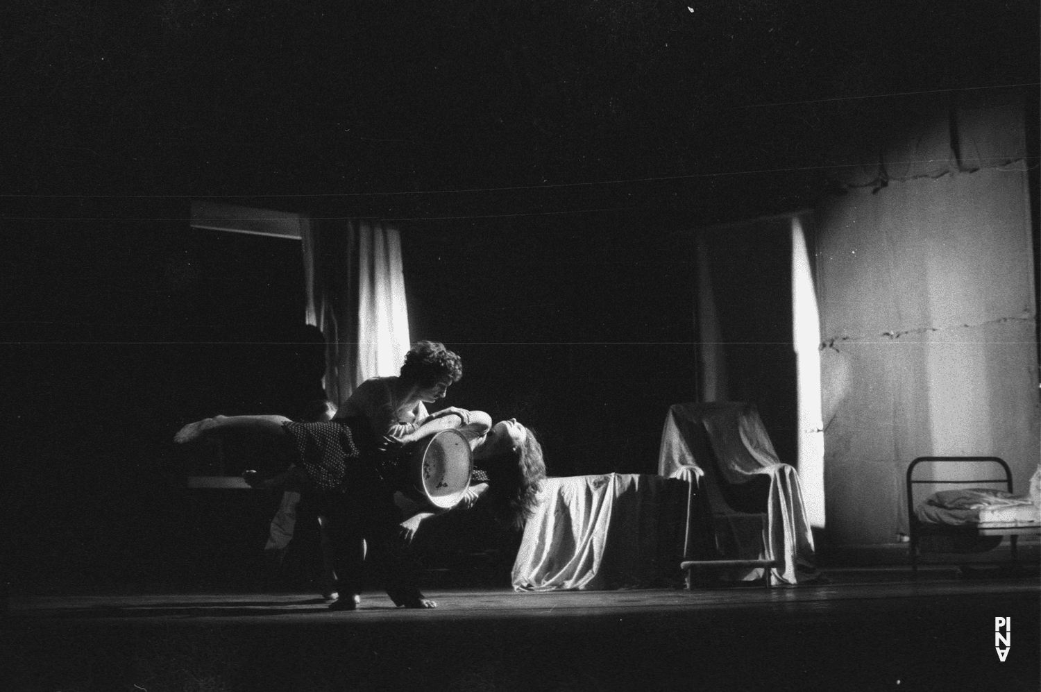 Jan Minařík and Malou Airaudo in “Fritz” by Pina Bausch at Opernhaus Wuppertal