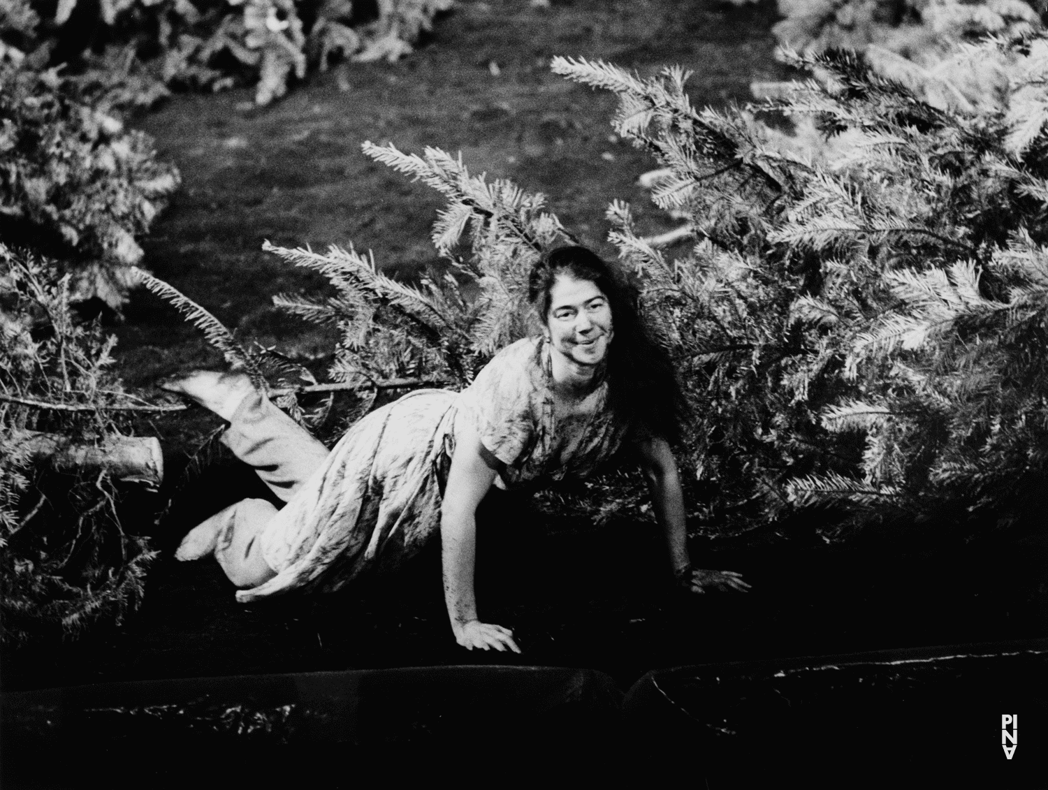Bénédicte Billiet in “Auf dem Gebirge hat man ein Geschrei gehört (On the Mountain a Cry Was Heard)” by Pina Bausch