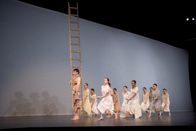 « Iphigenie auf Tauris » de Pina Bausch avec Tanztheater Wuppertal à l'Opernhaus Wuppertal (Allemagne), 28 janvier 2010