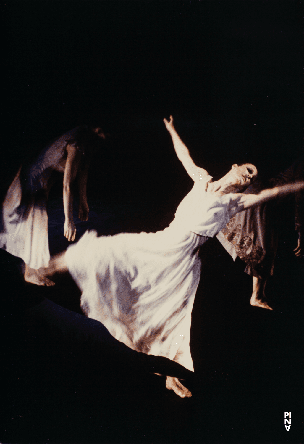 Malou Airaudo dans « Iphigenie auf Tauris » de Pina Bausch