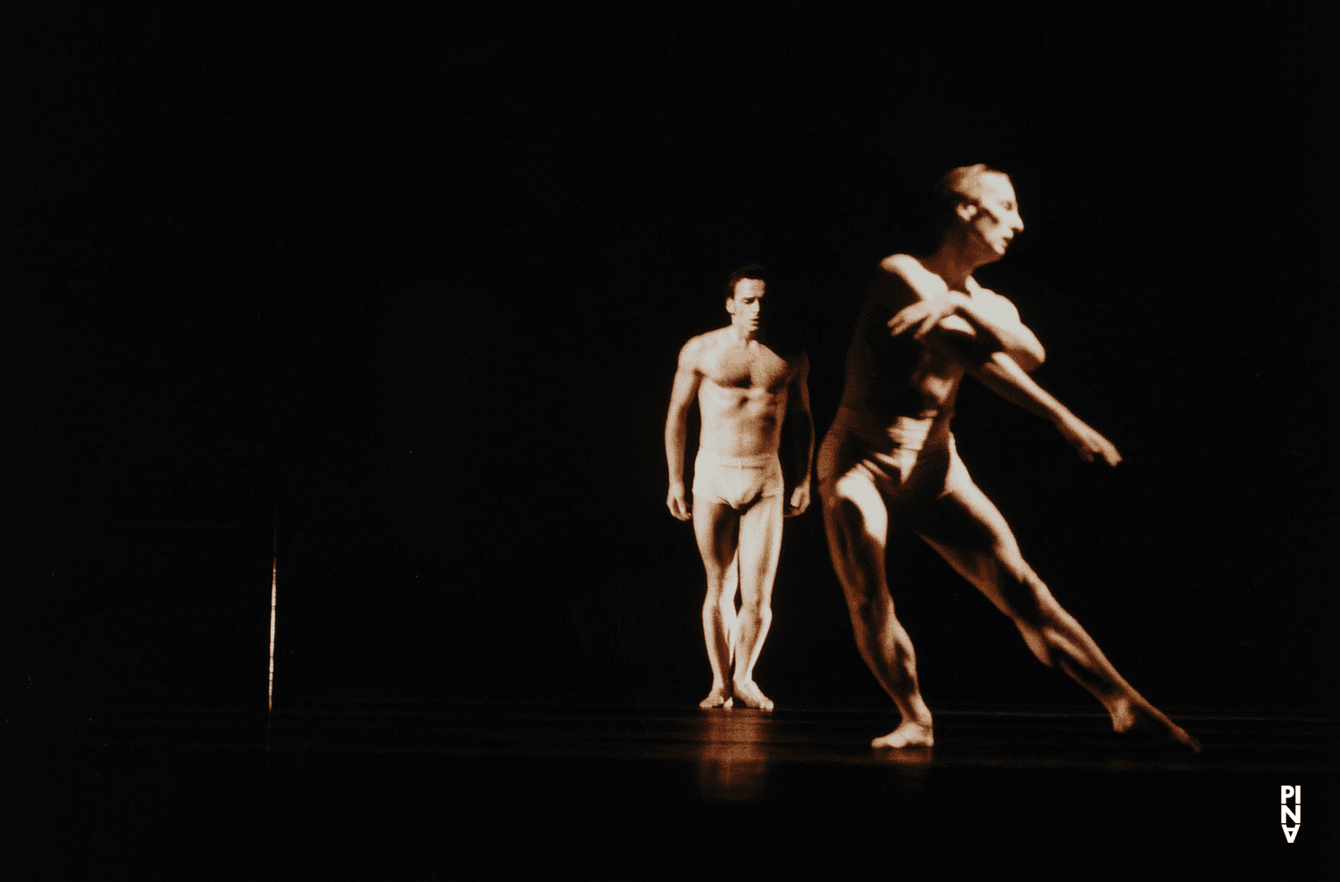 Dominique Mercy and Bernd Uwe Marszan in “Iphigenie auf Tauris” by Pina Bausch