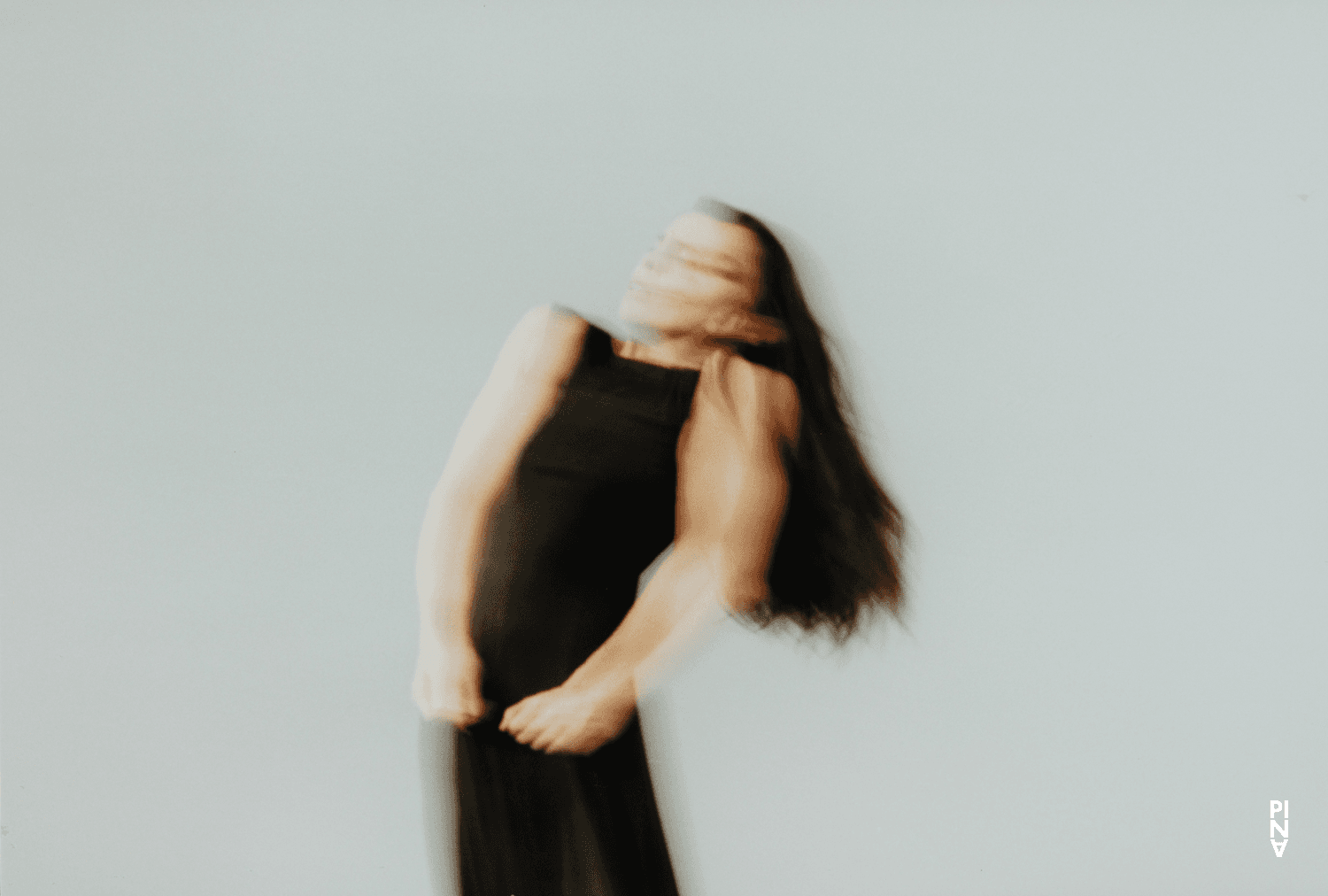 Ruth Amarante in “Iphigenie auf Tauris” by Pina Bausch