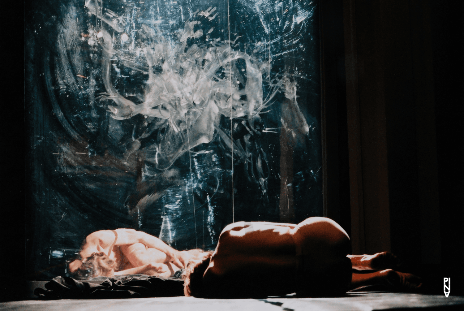 Dominique Mercy in “Iphigenie auf Tauris” by Pina Bausch