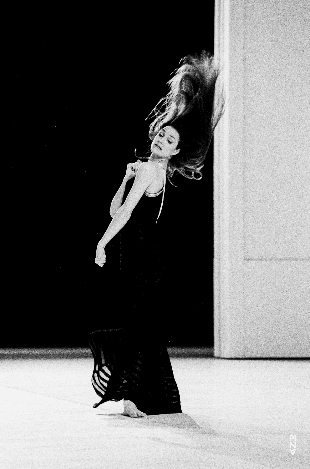 Julie Anne Stanzak dans « Pour les enfants d´hier, d´aujourd´hui et de demain » de Pina Bausch