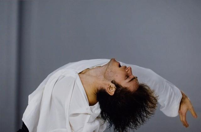 Pablo Aran Gimeno dans « Pour les enfants d´hier, d´aujourd´hui et de demain » de Pina Bausch, 5 décembre 2007
