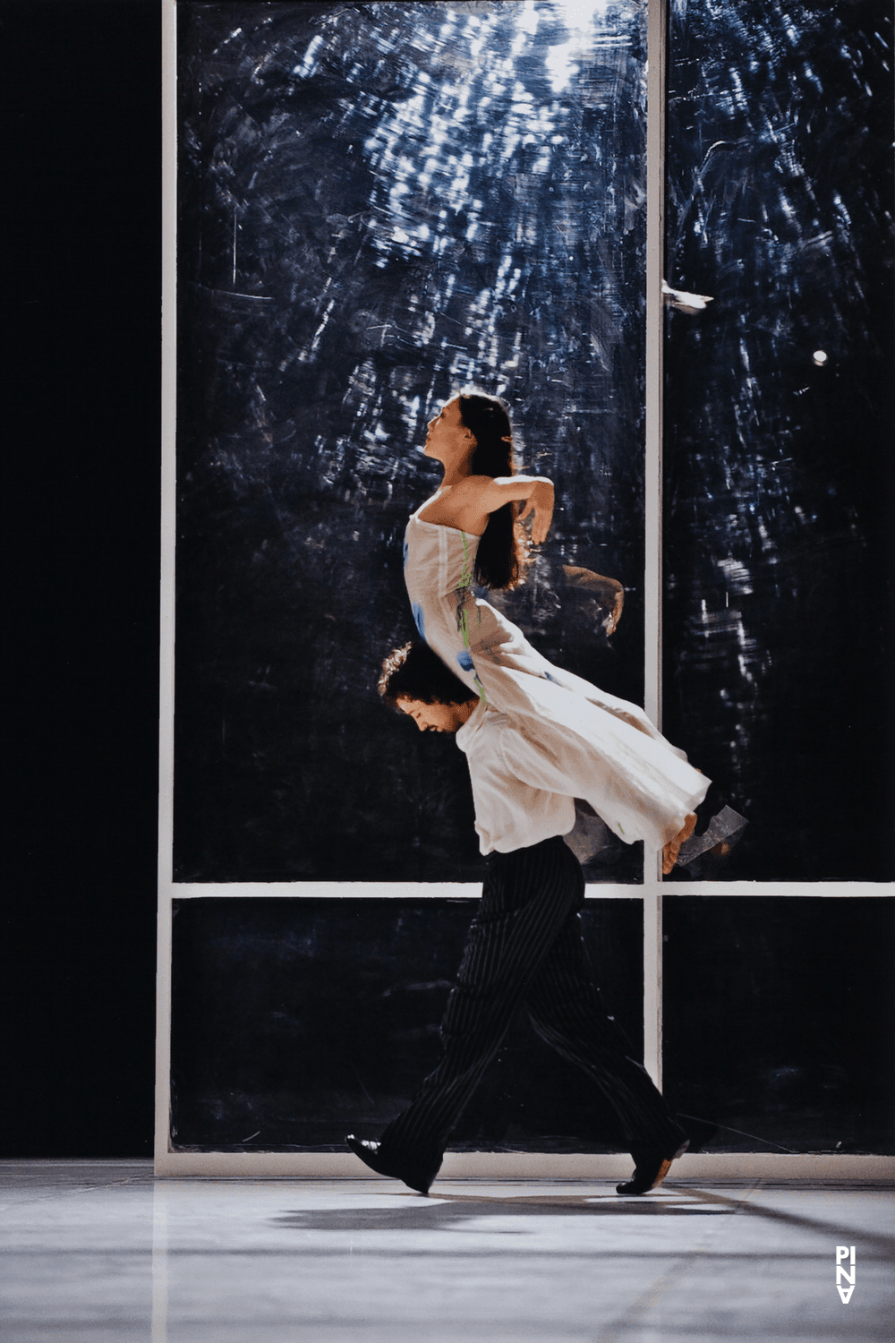 Jorge Puerta Armenta and Azusa Seyama in “For the Children of Yesterday, Today and Tomorrow” by Pina Bausch