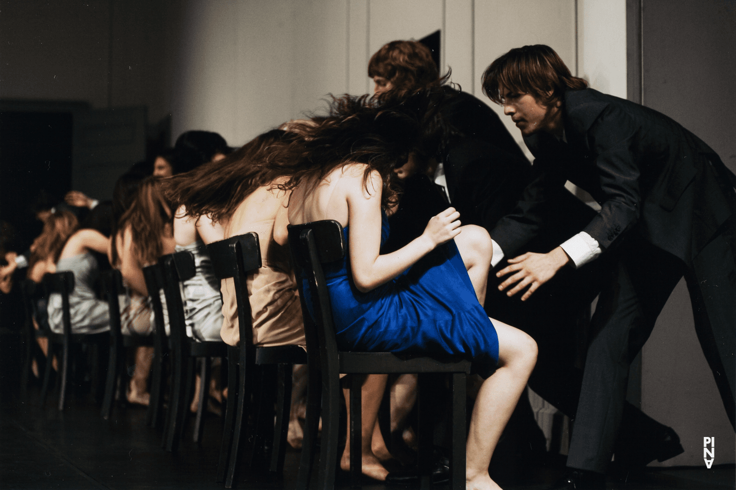 „Kontakthof. Mit Teenagern ab „14““ von Pina Bausch