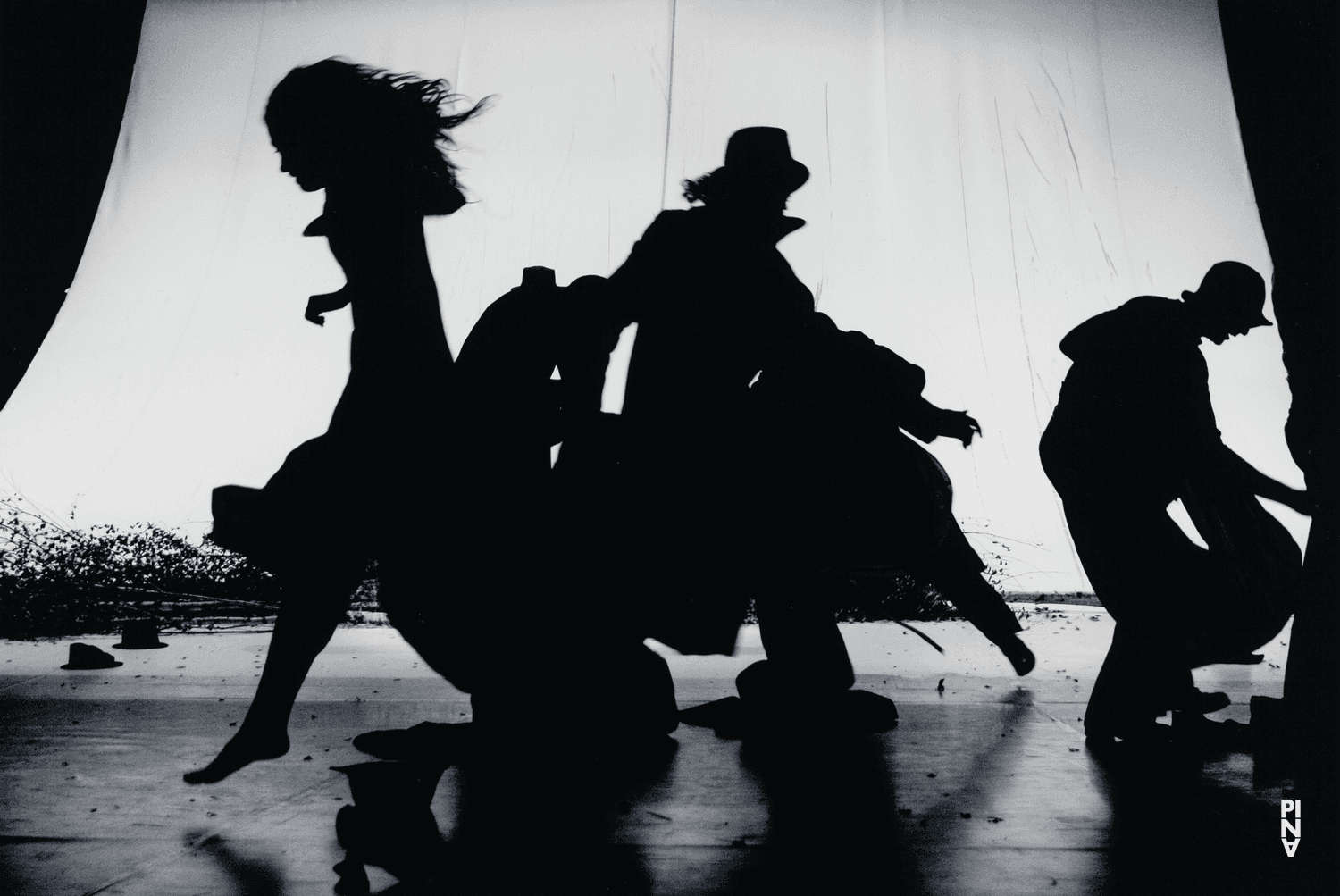 Thusnelda Mercy, Jorge Puerta Armenta and Urs Kaufmann in “Come Dance With Me” by Pina Bausch at Schauspielhaus Wuppertal, Oct. 8, 2008
