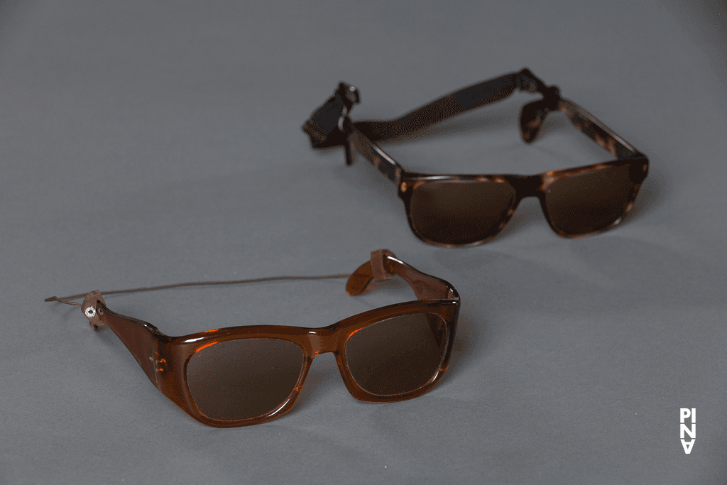 Costume, porté dans Gisbert Rüschkamp en « Komm tanz mit mir » de Pina Bausch