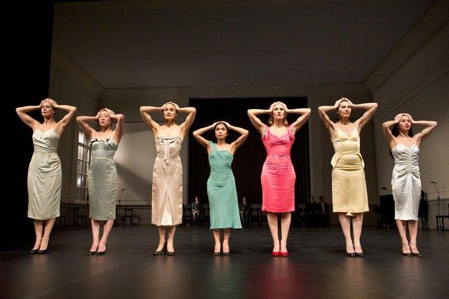 „Kontakthof“ von Pina Bausch mit Tanztheater Wuppertal im Opernhaus Wuppertal (Deutschland), 6. März 2013