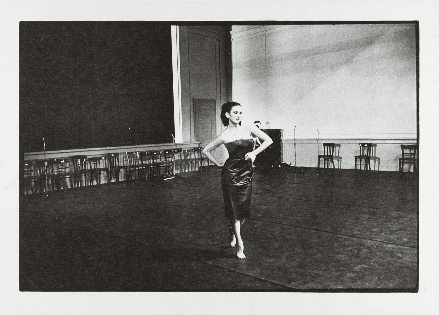 Meryl Tankard in „Kontakthof“ von Pina Bausch