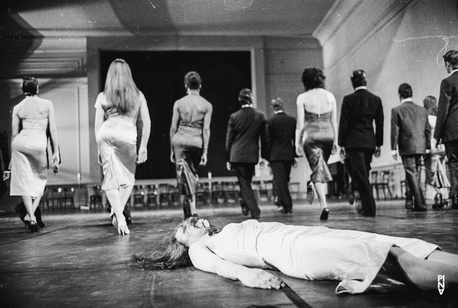 Vivienne Newport dans « Kontakthof » de Pina Bausch